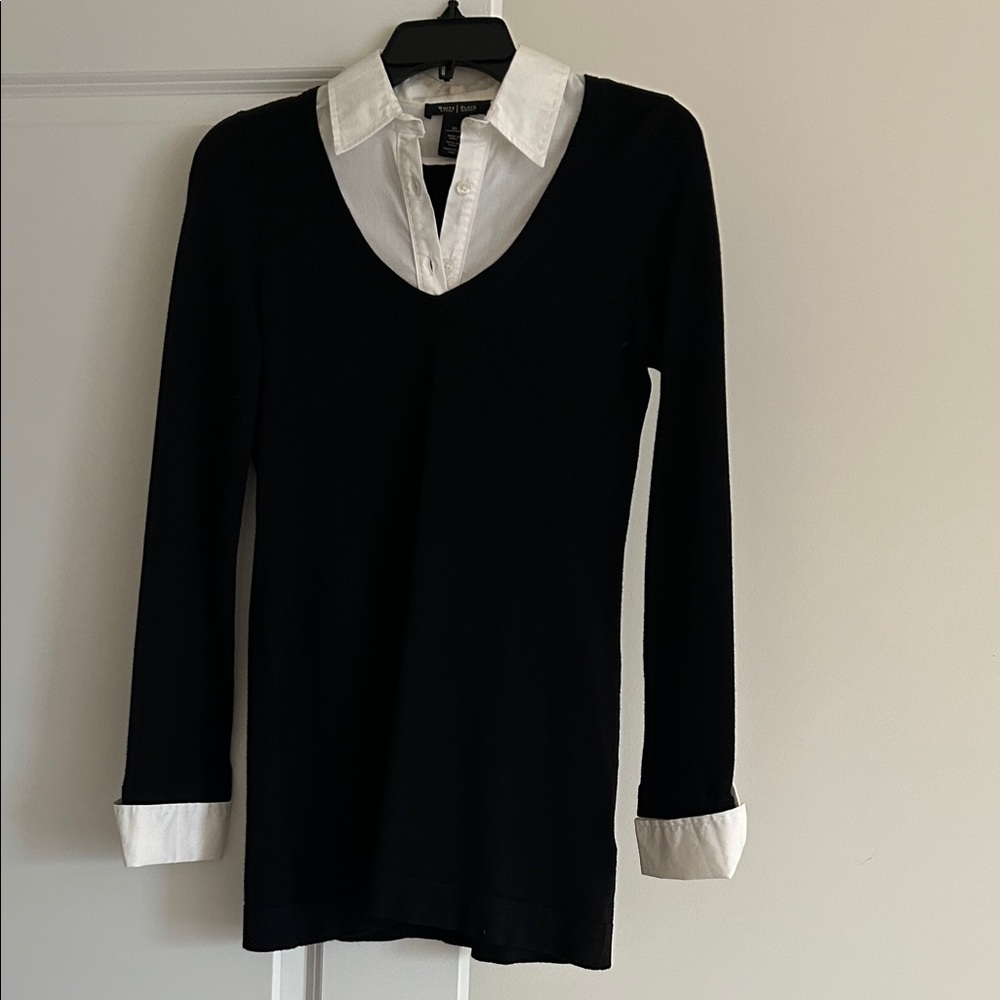 WHBM V-Neck Sweater With White Collar and Cuffs, Size XS